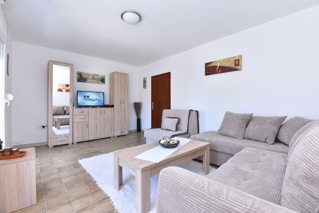 Vila Lucice Petrovac Exterior photo