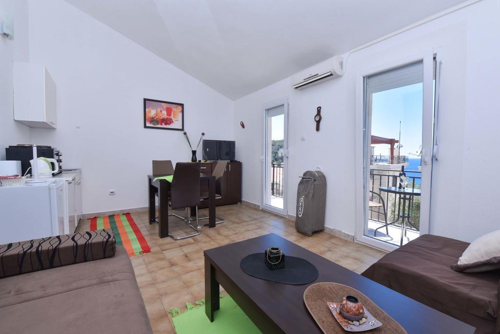Vila Lucice Petrovac Exterior photo